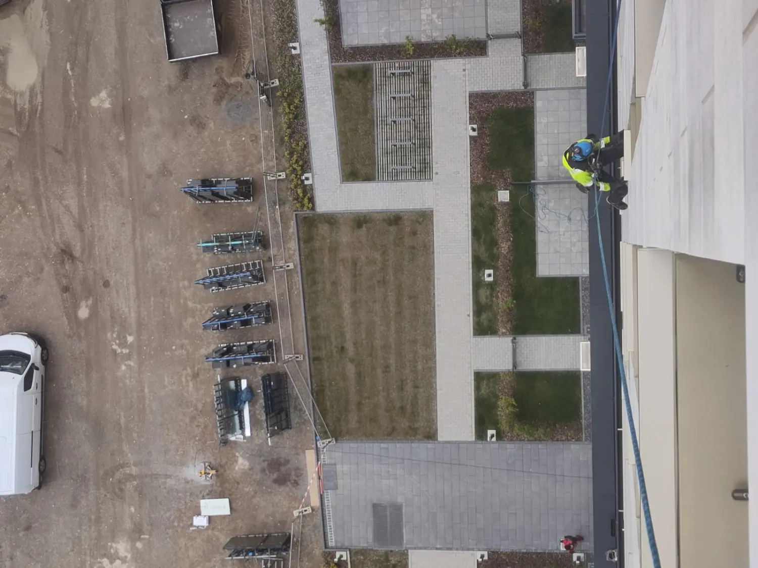 Industriearbeiter klettern von Höhenarbeit X-5001 UG