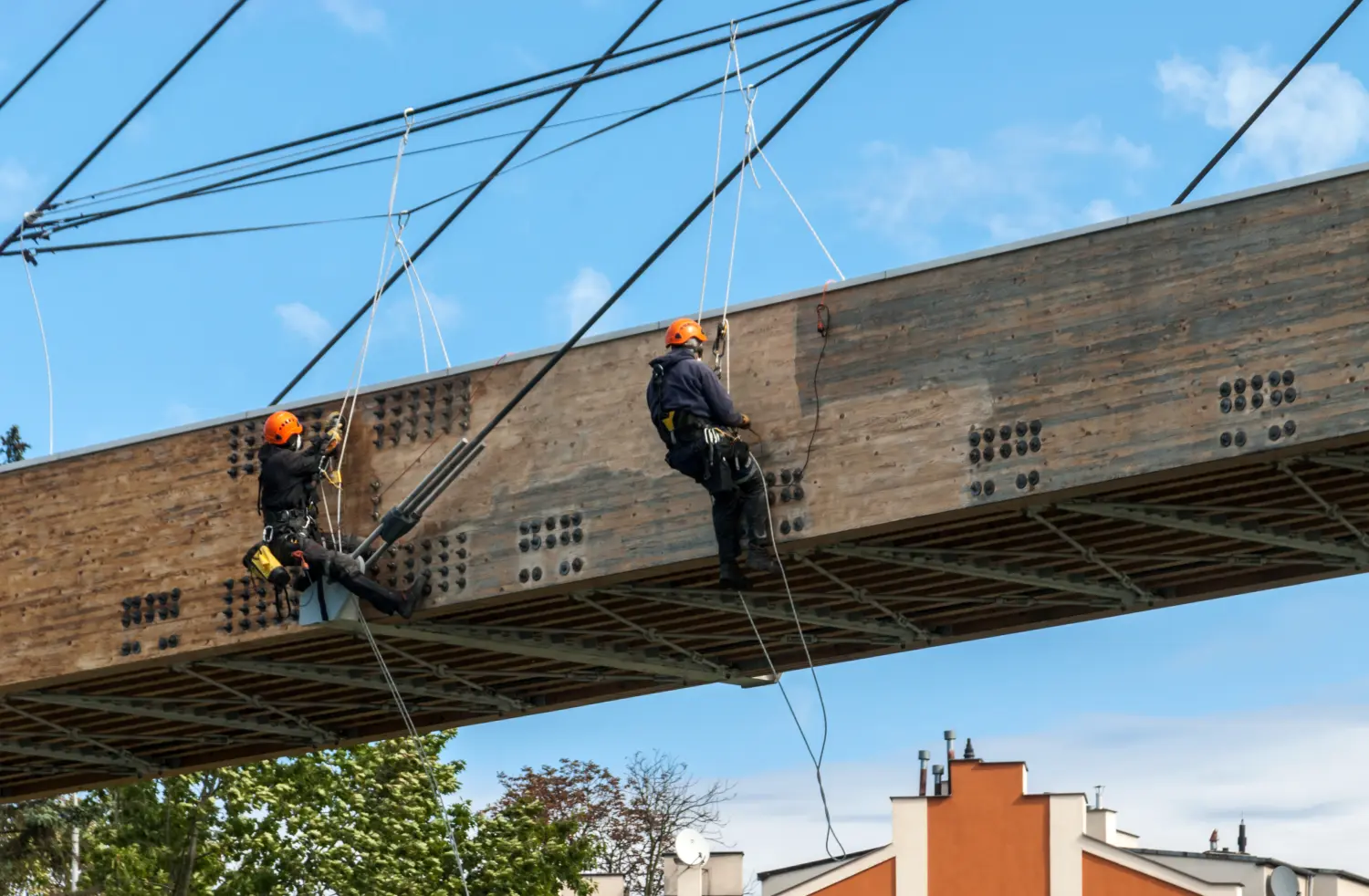 reinland pfalz, hessen, baden württemberg, Industriearbeiter klettern von Höhenarbeit X-5001 UG